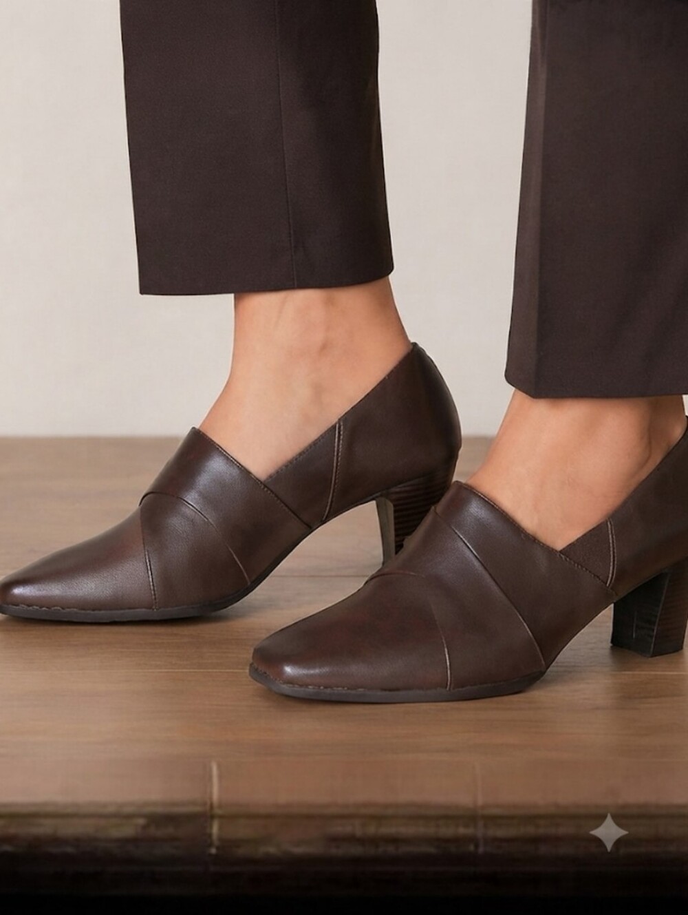 Prediction Comfort Plus Brown Slip-On Square Toe Chunky Heels - Size 8.5